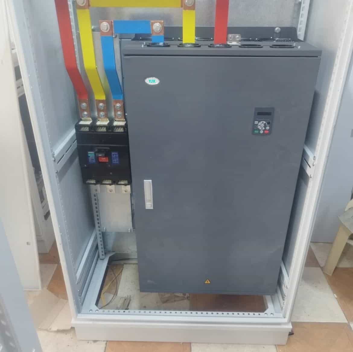 biến tần 1 pha 220 ra 3 pha 380